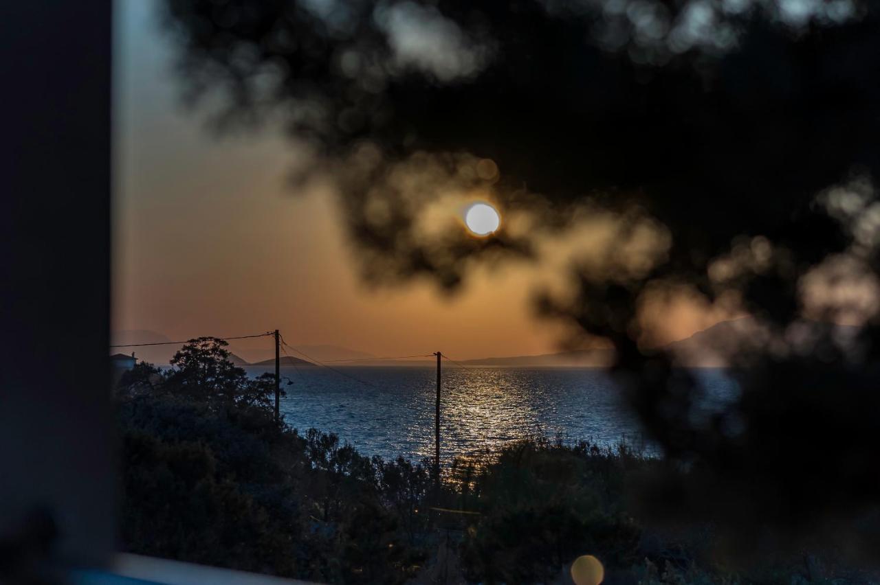 Marfaia - Villa By The Sea Agioi 외부 사진