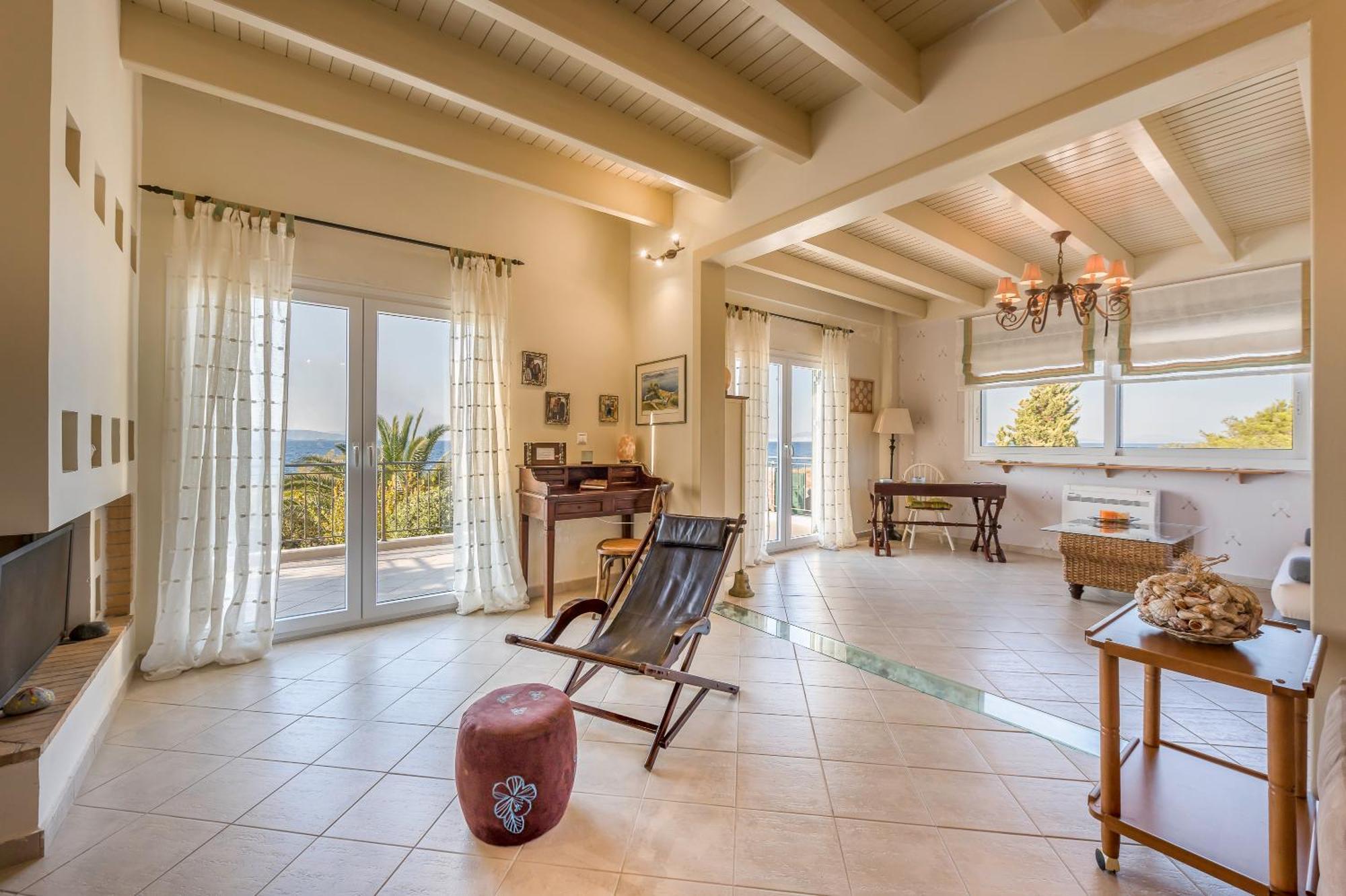 Marfaia - Villa By The Sea Agioi 외부 사진
